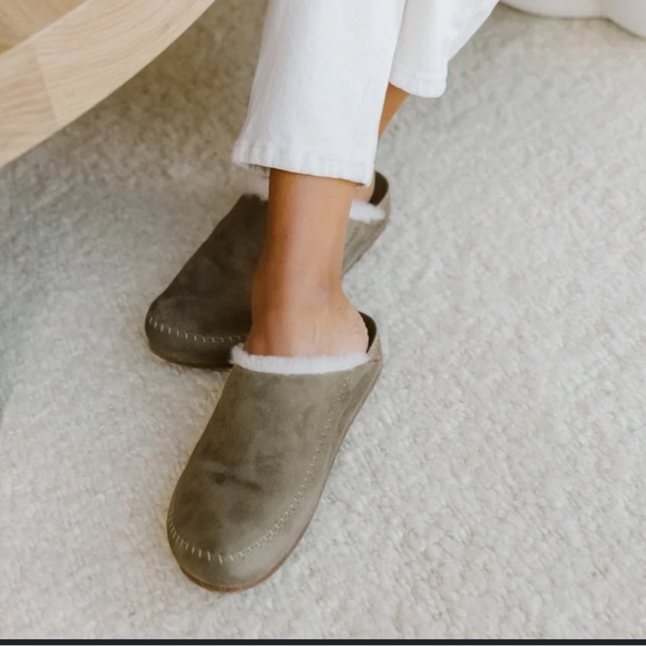 Jenni Kayne Shoes - Jenni Kayne Shearling Moc Clog